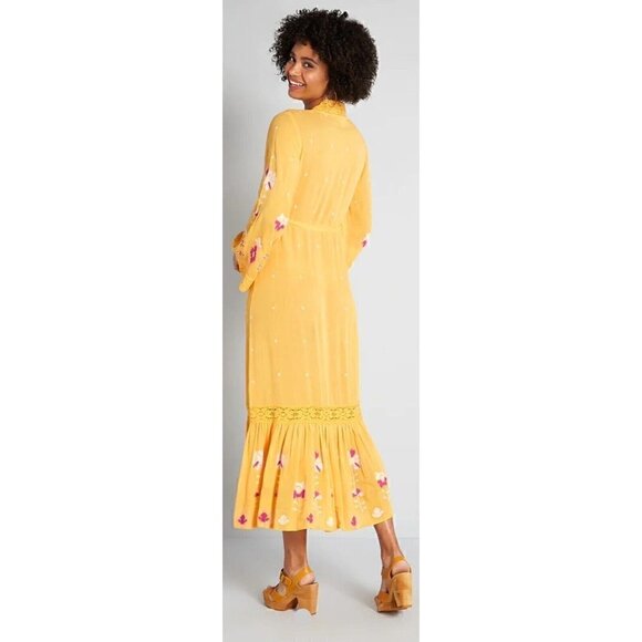 Frock & Frill Sunshine of Your Love Midi Dress - Picture 2 of 9